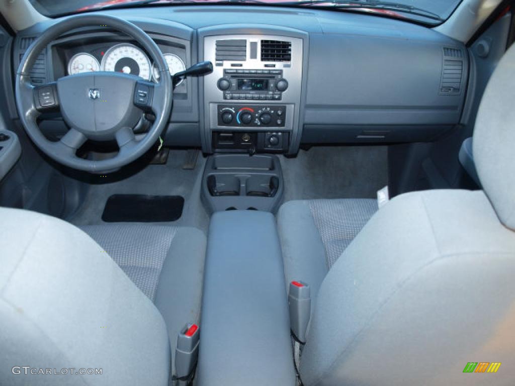 Medium Slate Gray Interior 2007 Dodge Dakota SLT Quad Cab 4x4 Photo #41210211