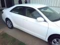 Super White - Camry LE Photo No. 21