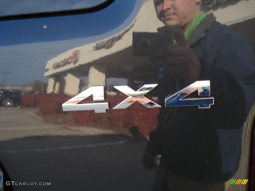 2011 Dodge Nitro Heat 4x4 Marks and Logos Photos