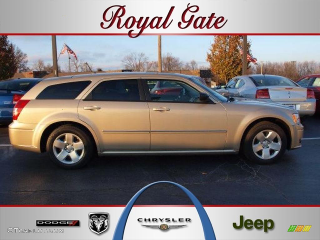 Light Sandstone Metallic Dodge Magnum