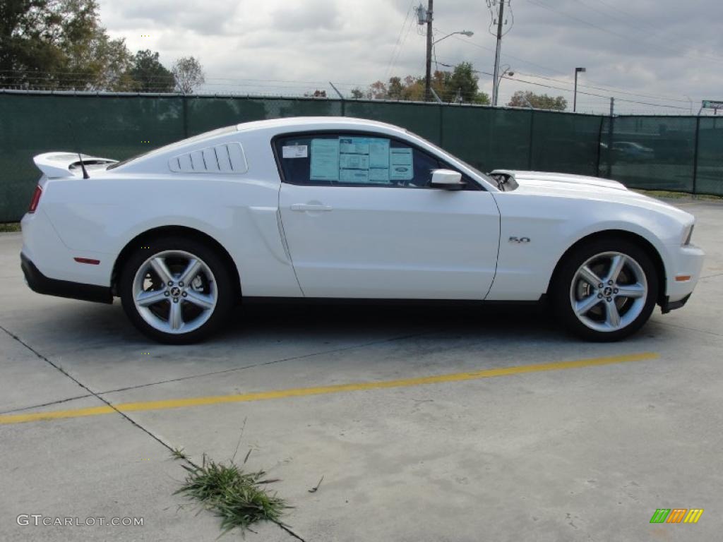 2011 Mustang GT Premium Coupe - Performance White / Saddle photo #2