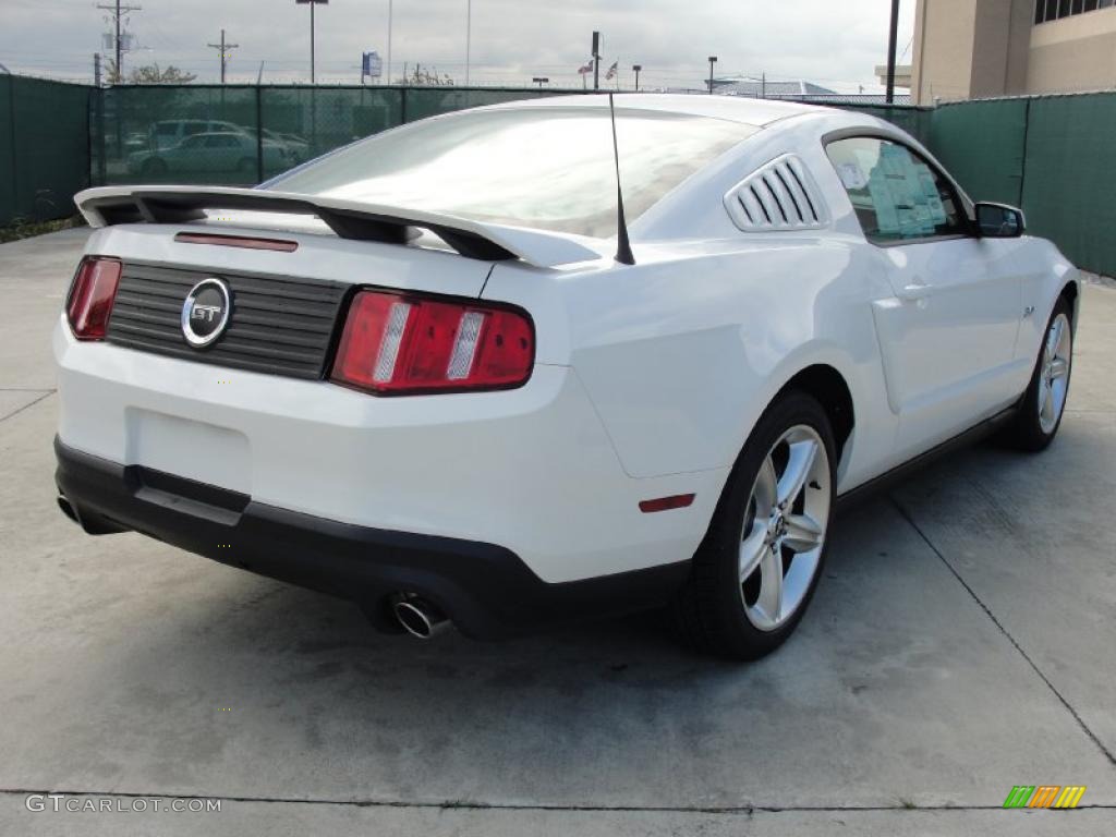 2011 Mustang GT Premium Coupe - Performance White / Saddle photo #3