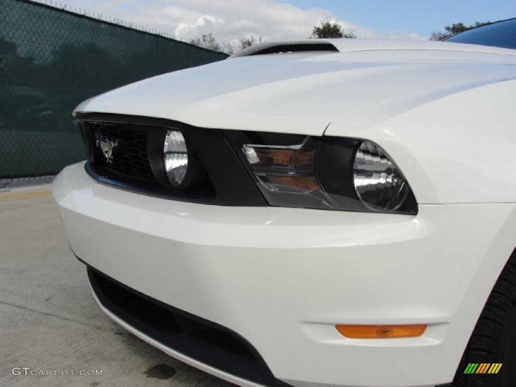2011 Mustang GT Premium Coupe - Performance White / Saddle photo #9