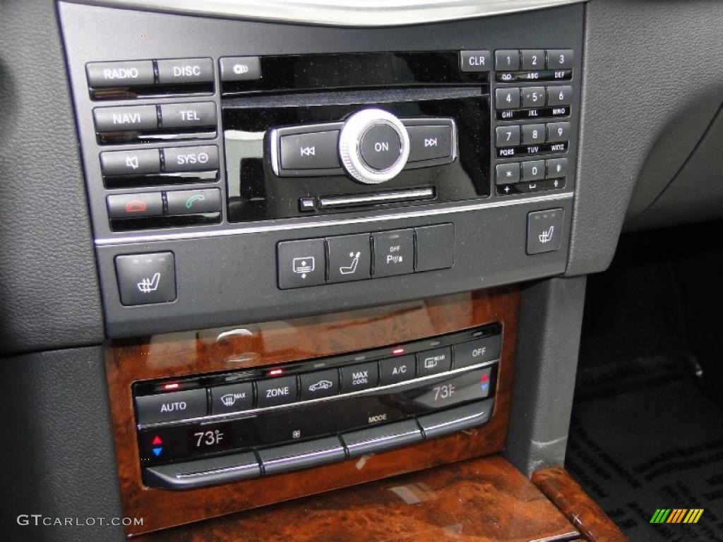 2011 Mercedes-Benz E 350 Sedan Controls Photo #41213699