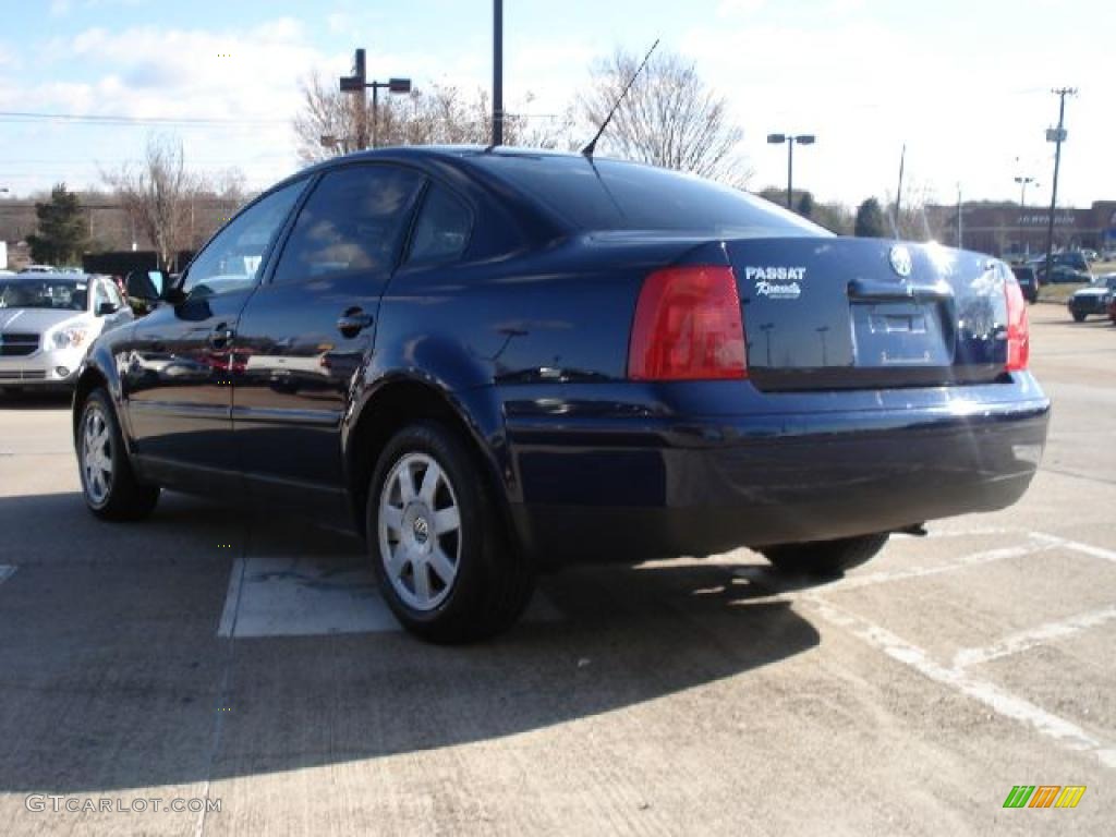 2000 Passat GLS 1.8T Sedan - Indigo Blue Pearl Metallic / Beige photo #5
