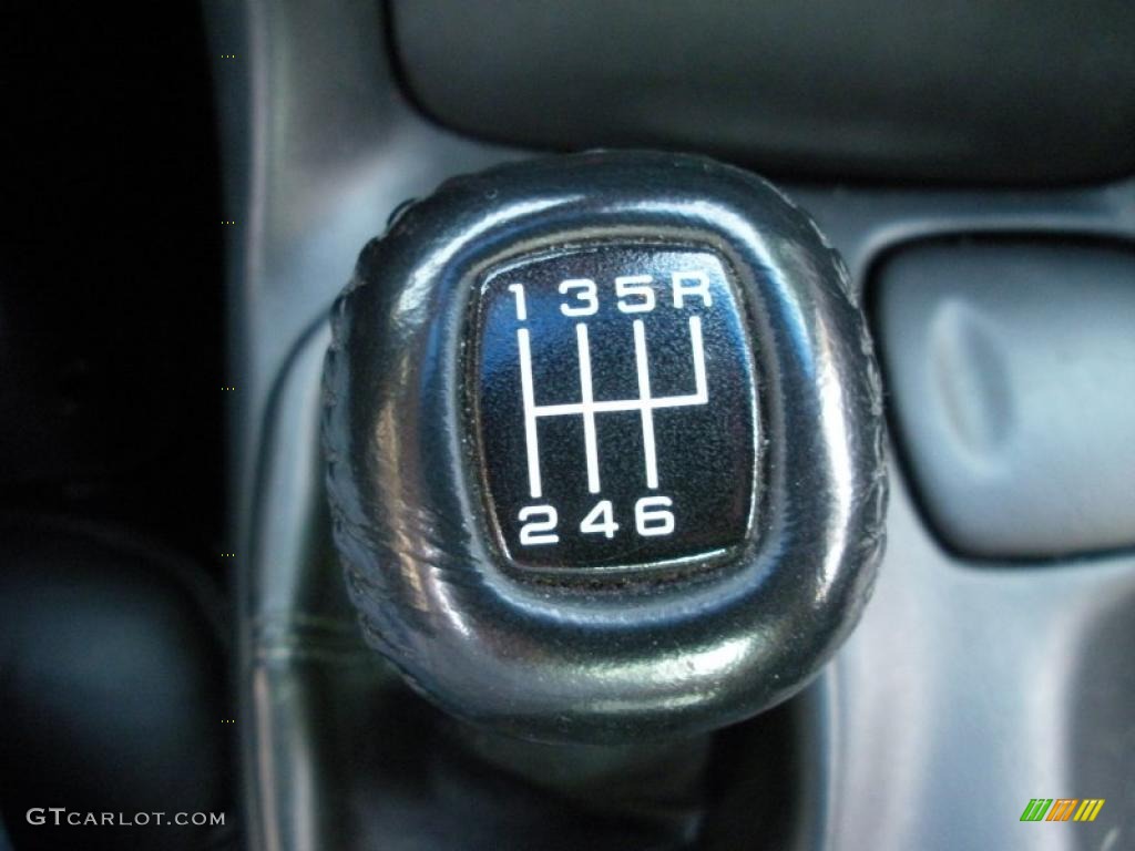 2003 Chevrolet Corvette Coupe 6 Speed Manual Transmission Photo #41215427