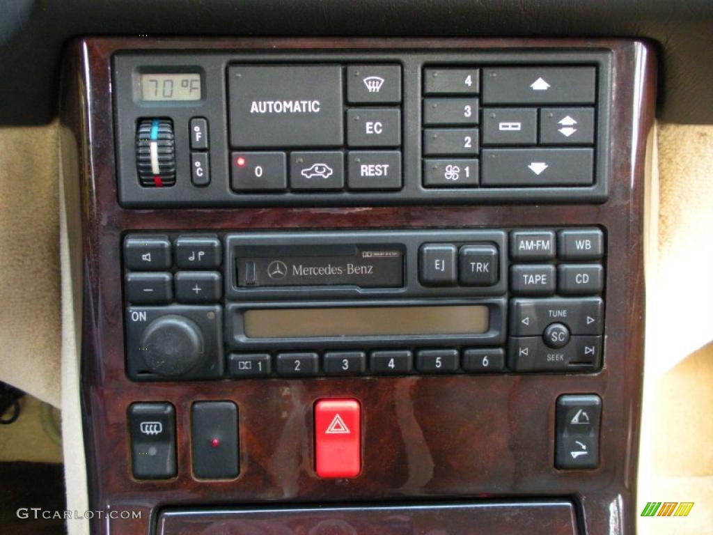 1994 Mercedes-Benz SL 320 Roadster Controls Photo #41216415