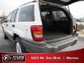 Stone White - Grand Cherokee Laredo Photo No. 9