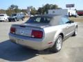 2008 Vapor Silver Metallic Ford Mustang V6 Deluxe Convertible  photo #4