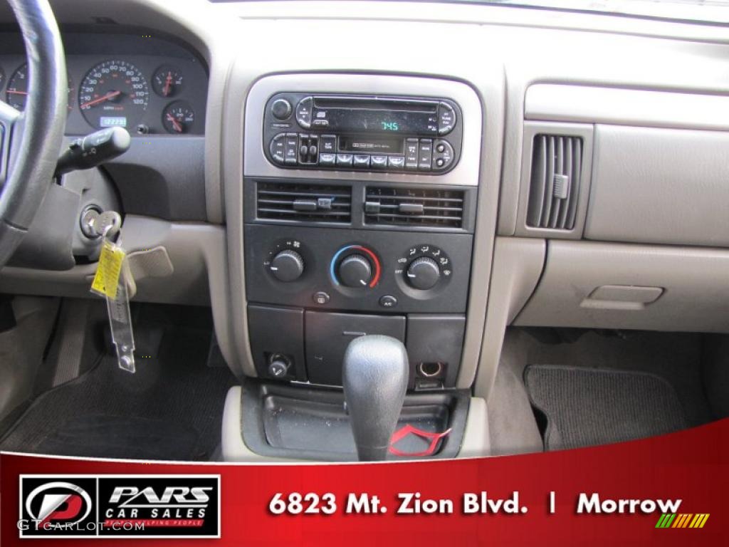 2001 Grand Cherokee Laredo - Patriot Blue Pearl / Taupe photo #11