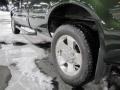 1999 Ford F250 Super Duty XL Extended Cab 4x4 Wheel and Tire Photo