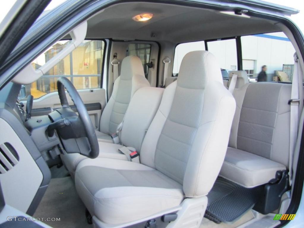 Medium Stone Interior 2008 Ford F250 Super Duty XLT SuperCab 4x4 Photo #41220031