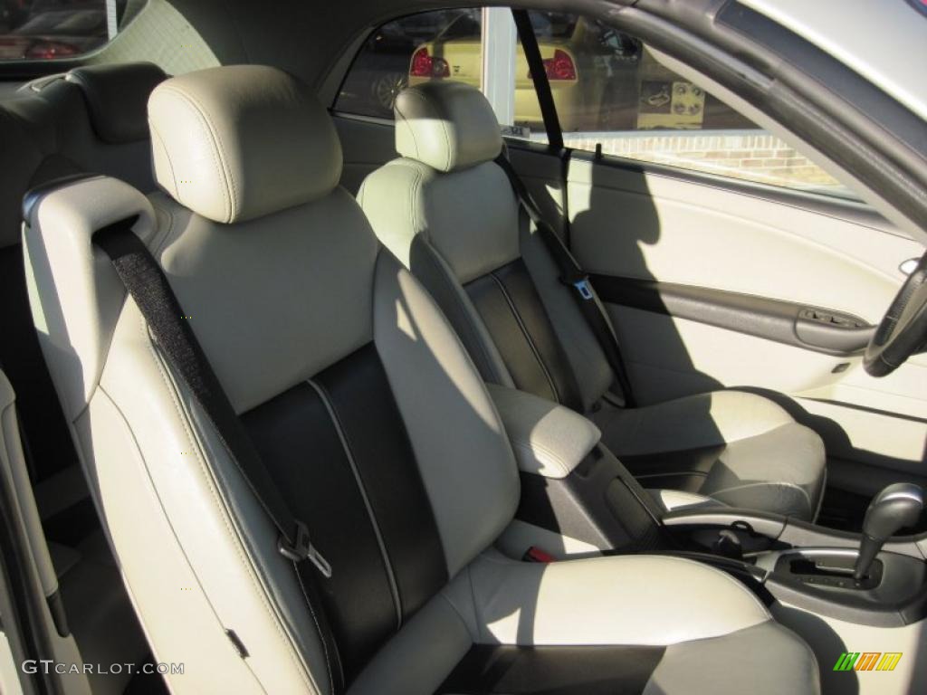 Parchment Interior 2005 Saab 9-3 Aero Convertible Photo #41220607