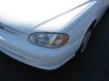 2000 White Kia Sephia   photo #4