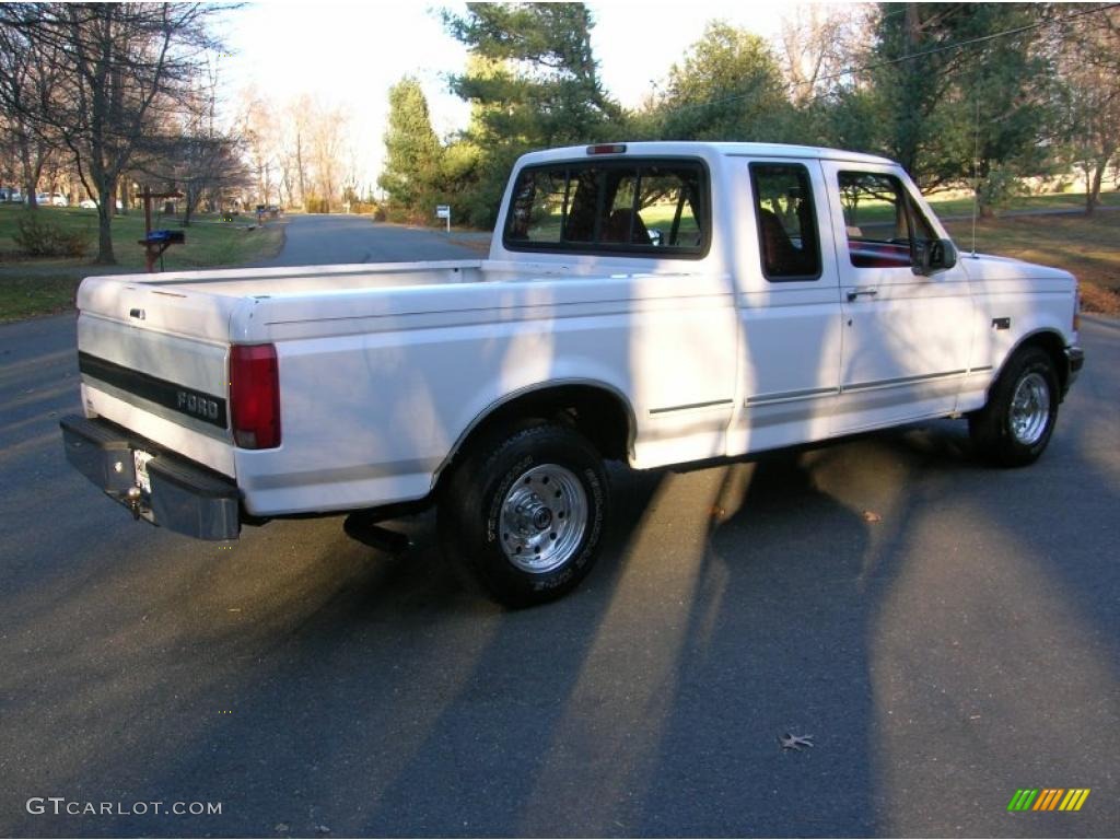 1996 F150 XLT Extended Cab - Oxford White / Ruby Red photo #3