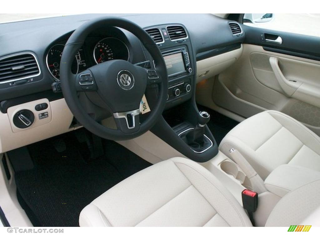 Titan Black Interior 2011 Volkswagen Jetta TDI SportWagen Photo #41225419