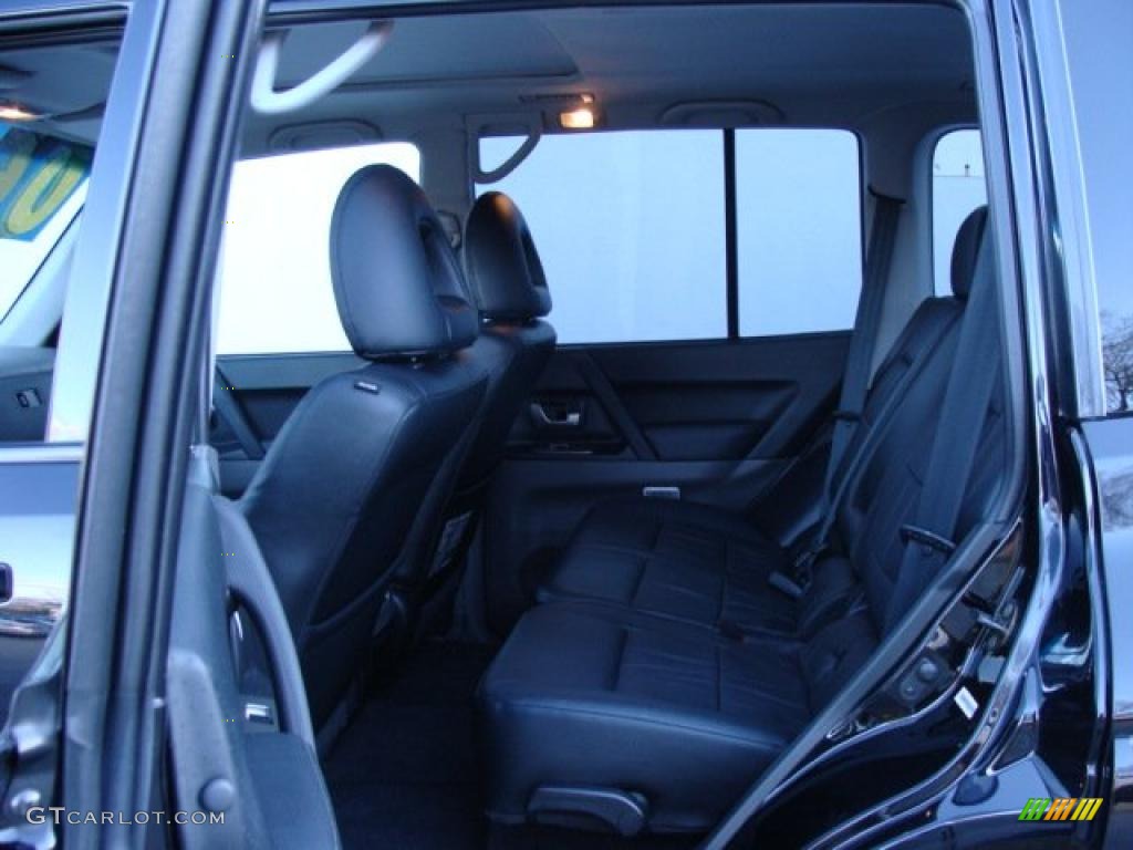 2006 Montero Limited 4x4 - Midnight Black / Charcoal photo #7