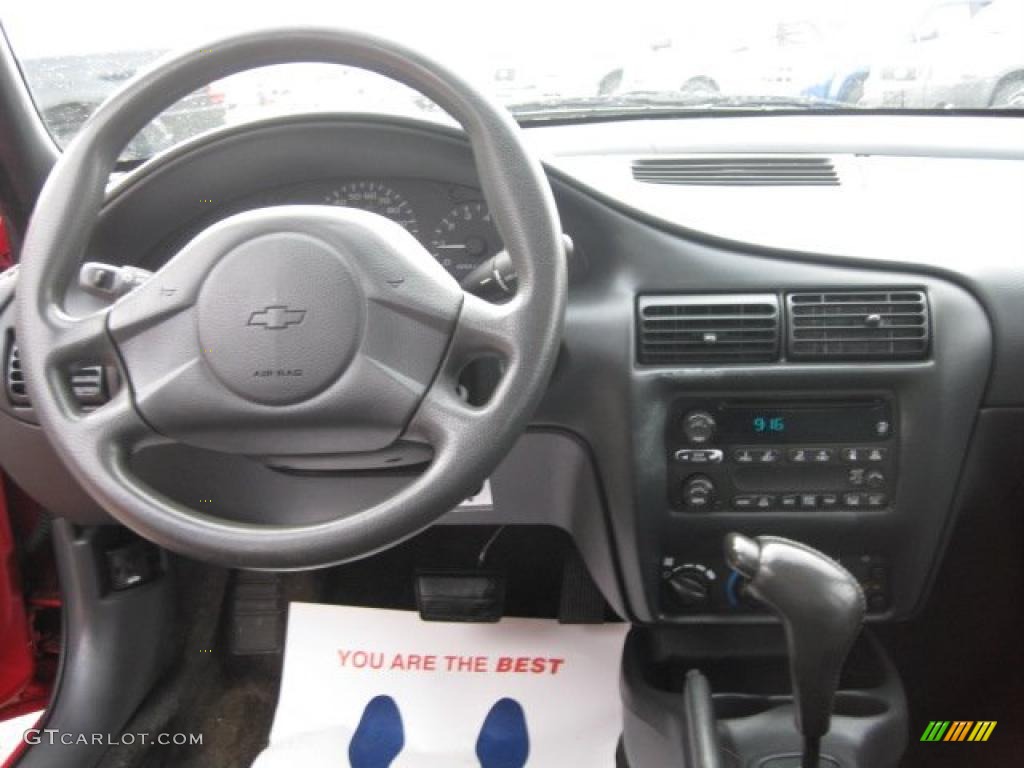 2003 Cavalier LS Sport Sedan - Victory Red / Graphite Gray photo #3