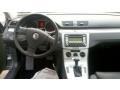 United Gray - Passat Komfort Sedan Photo No. 8
