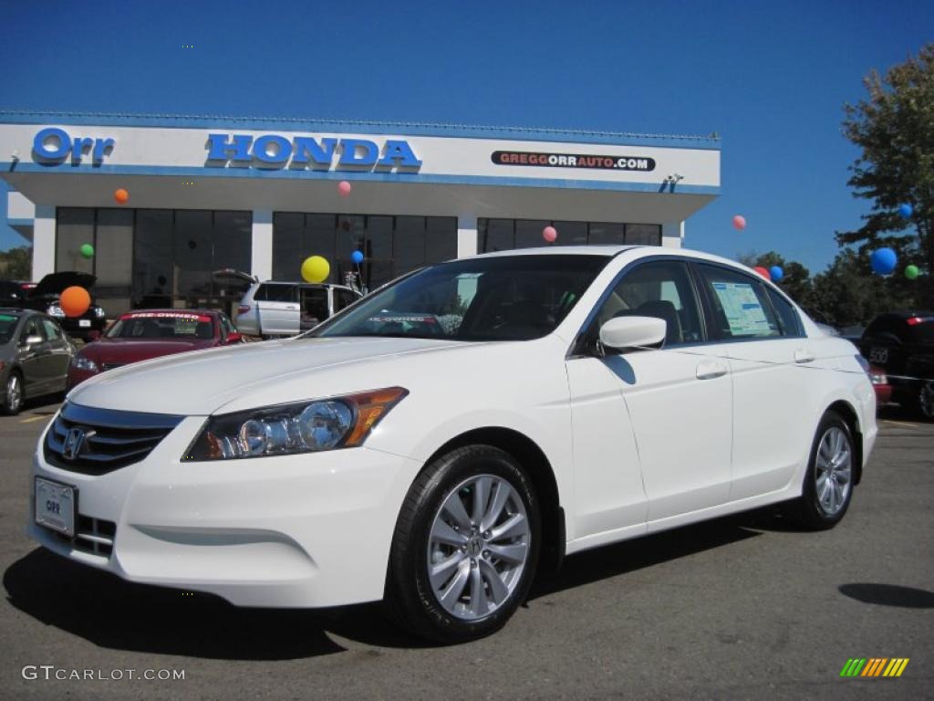 2011 Accord EX-L Sedan - Taffeta White / Ivory photo #1