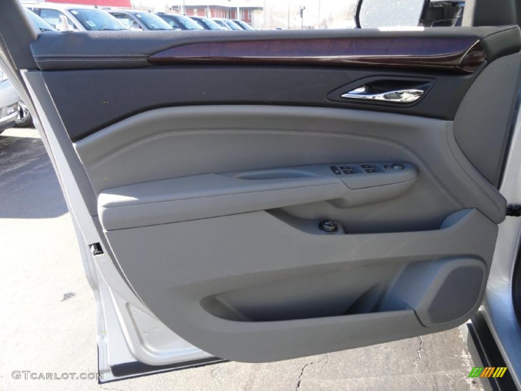 2010 Cadillac SRX 4 V6 AWD Titanium/Ebony Door Panel Photo #41231567