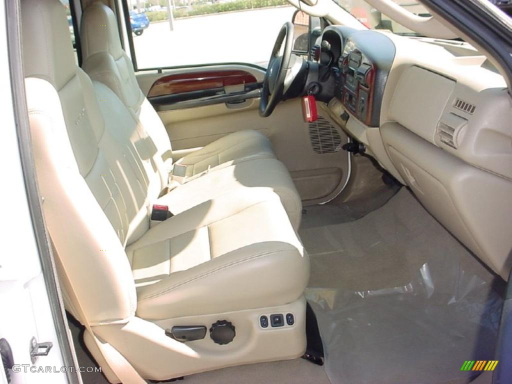Tan Interior 2006 Ford F250 Super Duty Lariat Crew Cab Photo