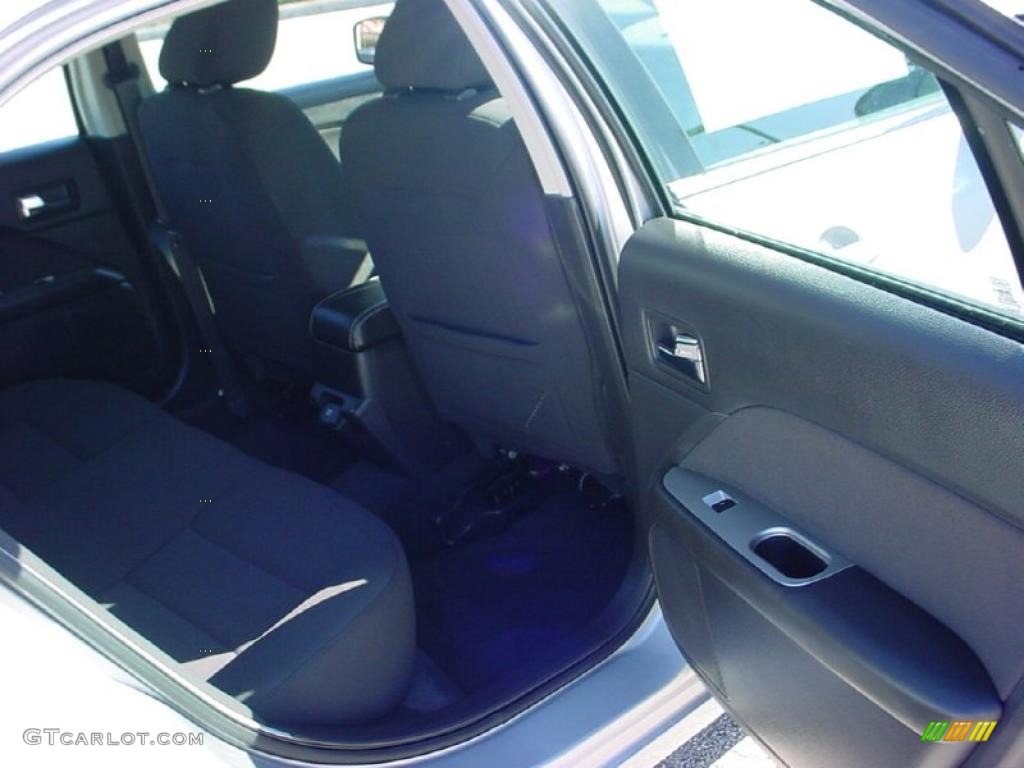 2010 Fusion Hybrid - Brilliant Silver Metallic / Charcoal Black photo #21