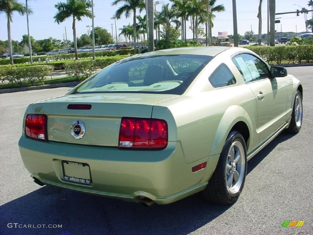 2006 Mustang GT Premium Coupe - Legend Lime Metallic / Light Parchment photo #6