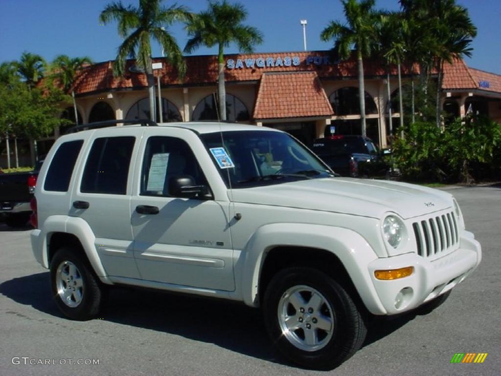 Stone White Jeep Liberty