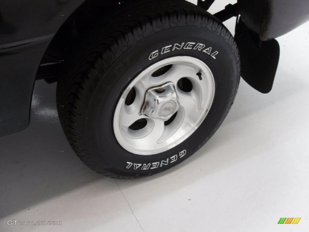1994 Ford Ranger XL Regular Cab Engine Photos