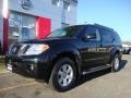 Super Black - Pathfinder SE 4x4 Photo No. 1