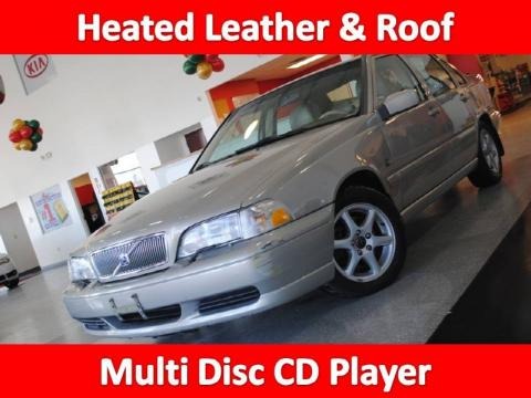 2000 Volvo S70 SE Data, Info and Specs