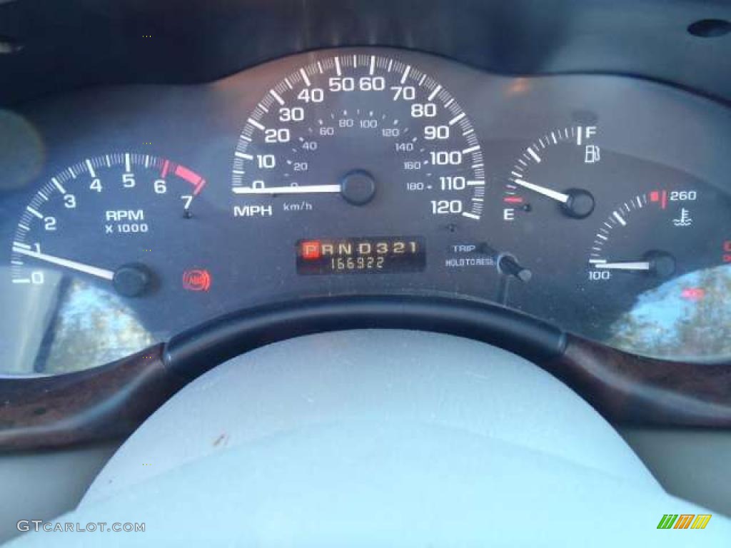 1998 Chevrolet Malibu LS Sedan Gauges Photo #41240372