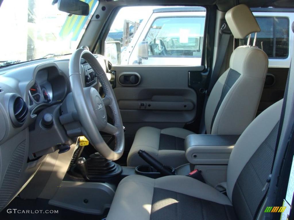 Dark Khaki/Medium Khaki Interior 2010 Jeep Wrangler Unlimited Rubicon 4x4 Photo #41241444