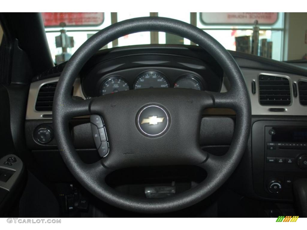 2007 Chevrolet Monte Carlo LS Ebony Black Steering Wheel Photo #41241660