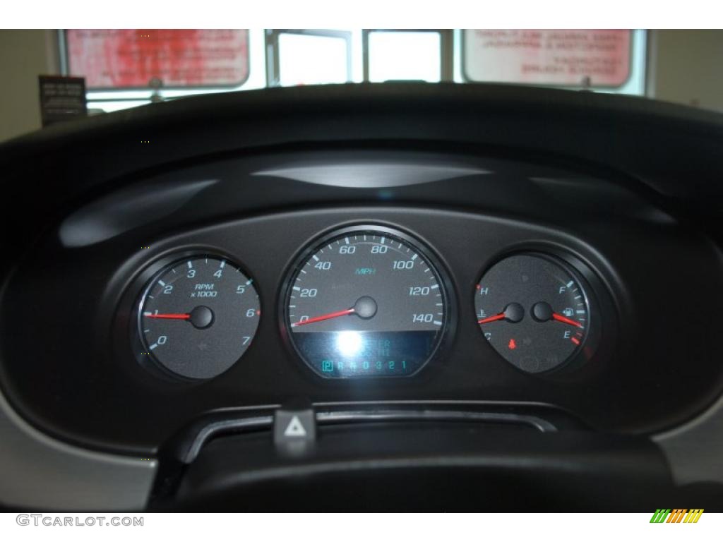 2007 Chevrolet Monte Carlo LS Gauges Photo #41241692