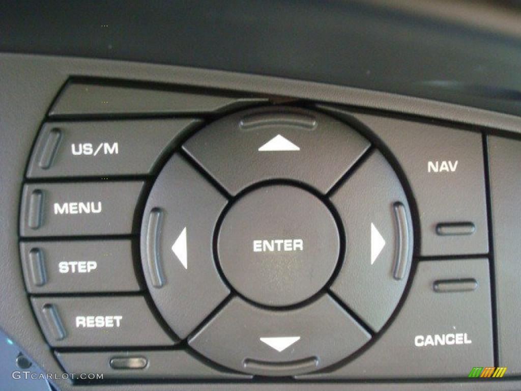 2006 Chrysler Pacifica Touring Controls Photo #41243721