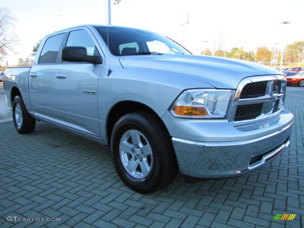 2009 Ram 1500 SLT Crew Cab - Bright Silver Metallic / Dark Slate/Medium Graystone photo #7