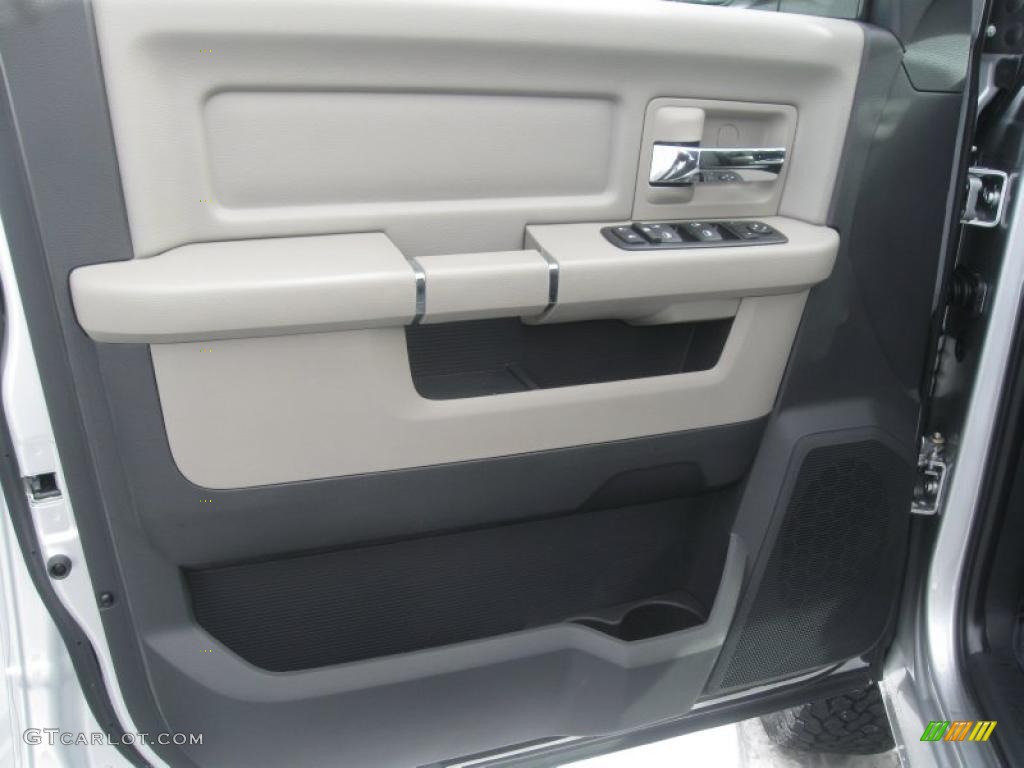 2011 Ram 2500 HD SLT Crew Cab 4x4 - Bright Silver Metallic / Dark Slate/Medium Graystone photo #5