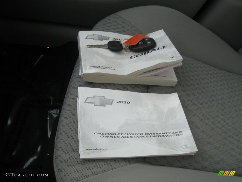 2010 Cobalt LT Sedan - Summit White / Gray photo #22