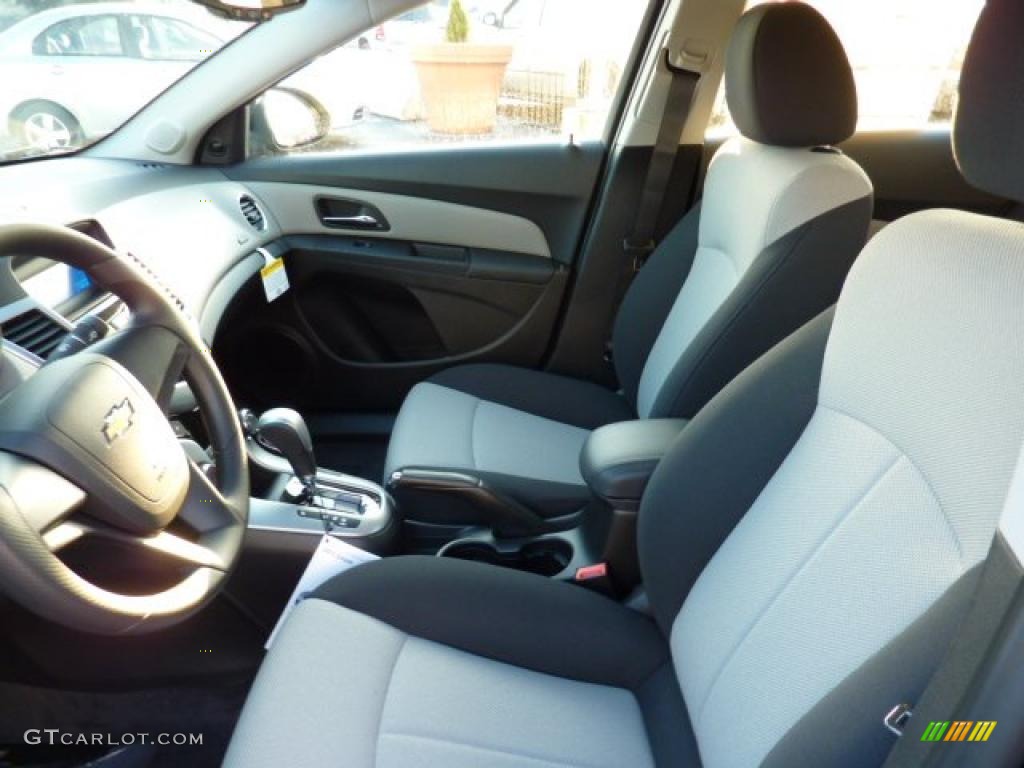 Jet Black/Medium Titanium Interior 2011 Chevrolet Cruze LS Photo #41253045