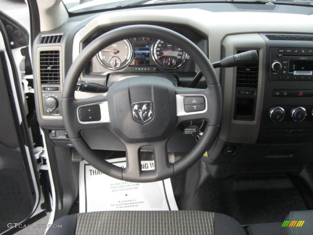 2011 Dodge Ram 2500 HD ST Crew Cab Steering Wheel Photos