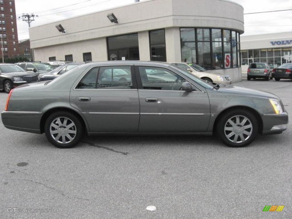 Titanium Metallic 2006 Cadillac DTS Luxury Exterior Photo #41253381