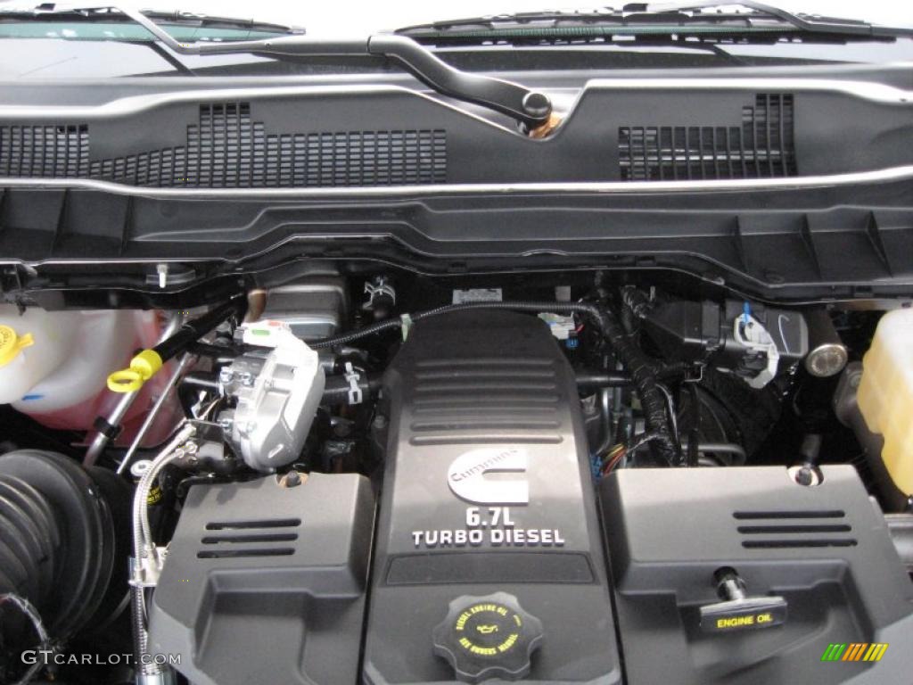 2011 Dodge Ram 2500 HD ST Crew Cab 6.7 Liter OHV 24-Valve Cummins VGT Turbo-Diesel Inline 6 Cylinder Engine Photo #41253409
