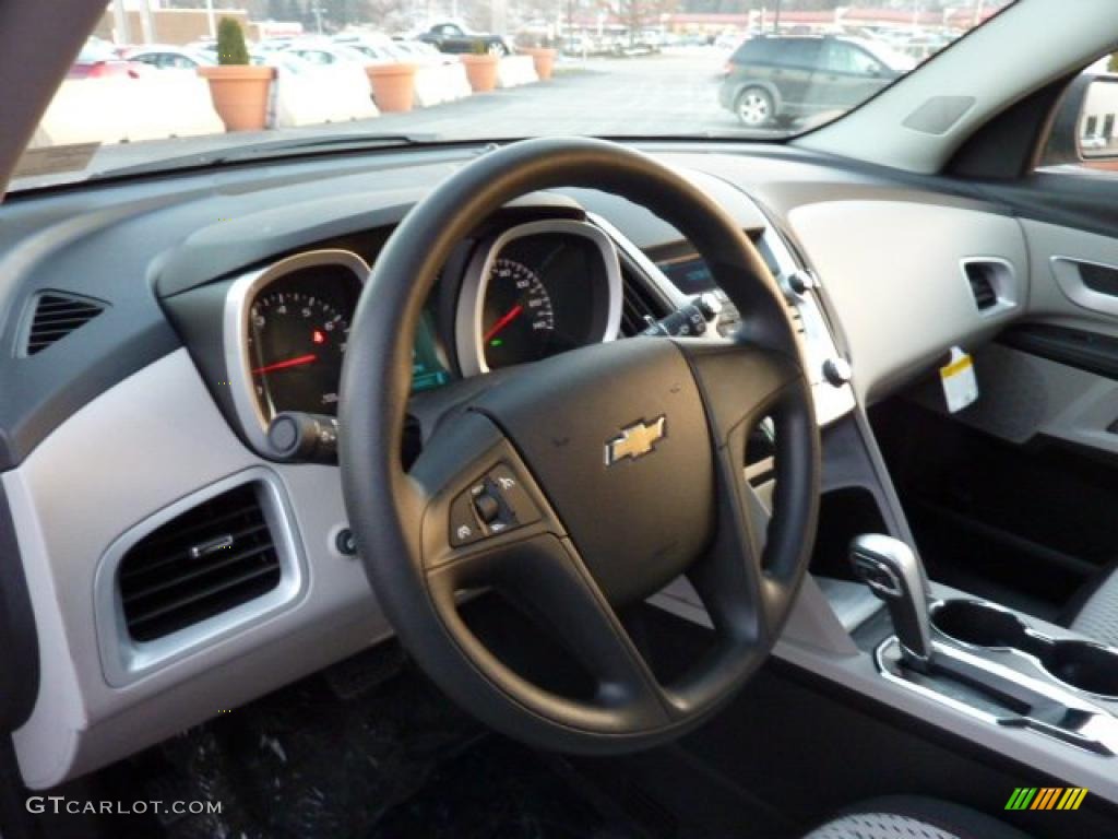 2011 Chevrolet Equinox LS Light Titanium/Jet Black Dashboard Photo #41255301