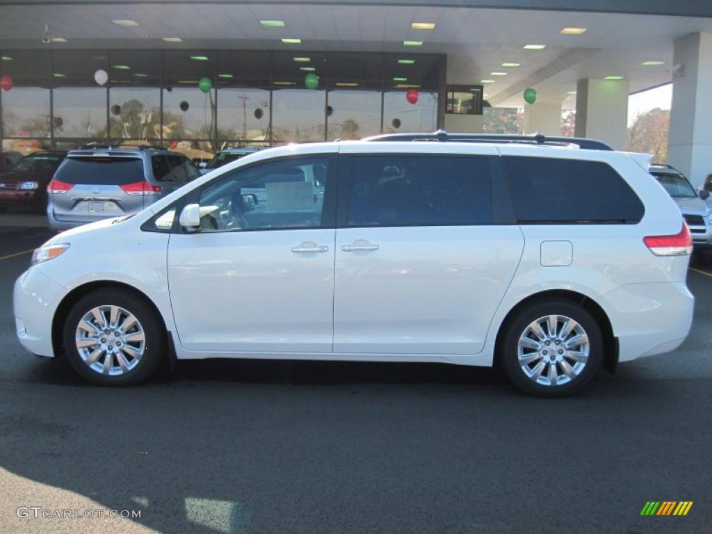 Super White 2011 Toyota Sienna Limited Exterior Photo #41255513