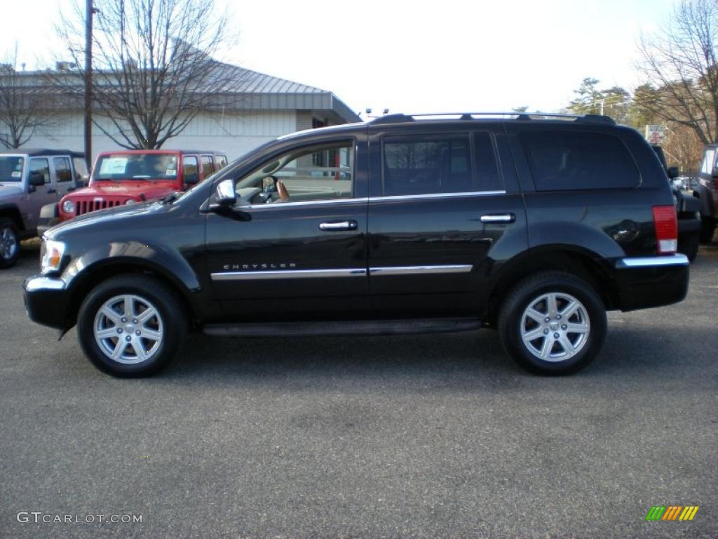 Brilliant Black Crystal Pearl 2007 Chrysler Aspen Limited 4WD Exterior Photo #41257993
