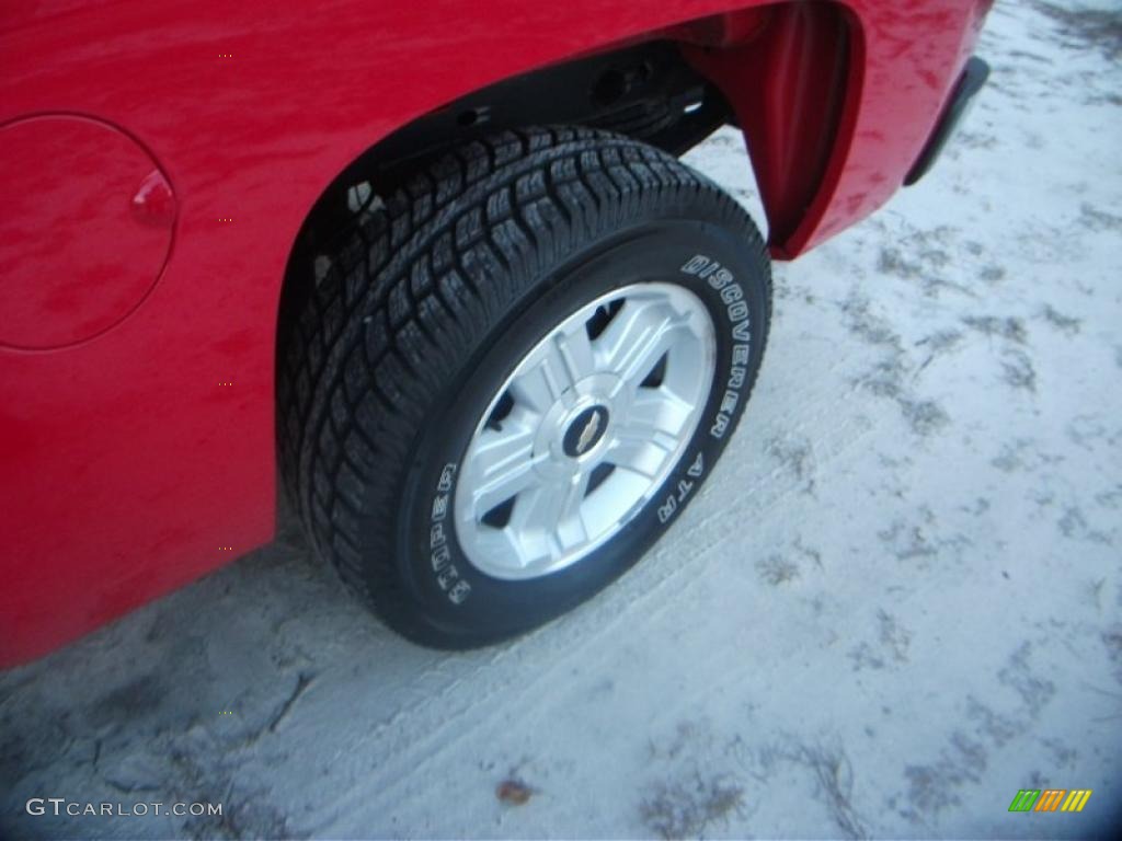 2007 Silverado 1500 LT Z71 Crew Cab 4x4 - Victory Red / Light Titanium/Dark Titanium Gray photo #17