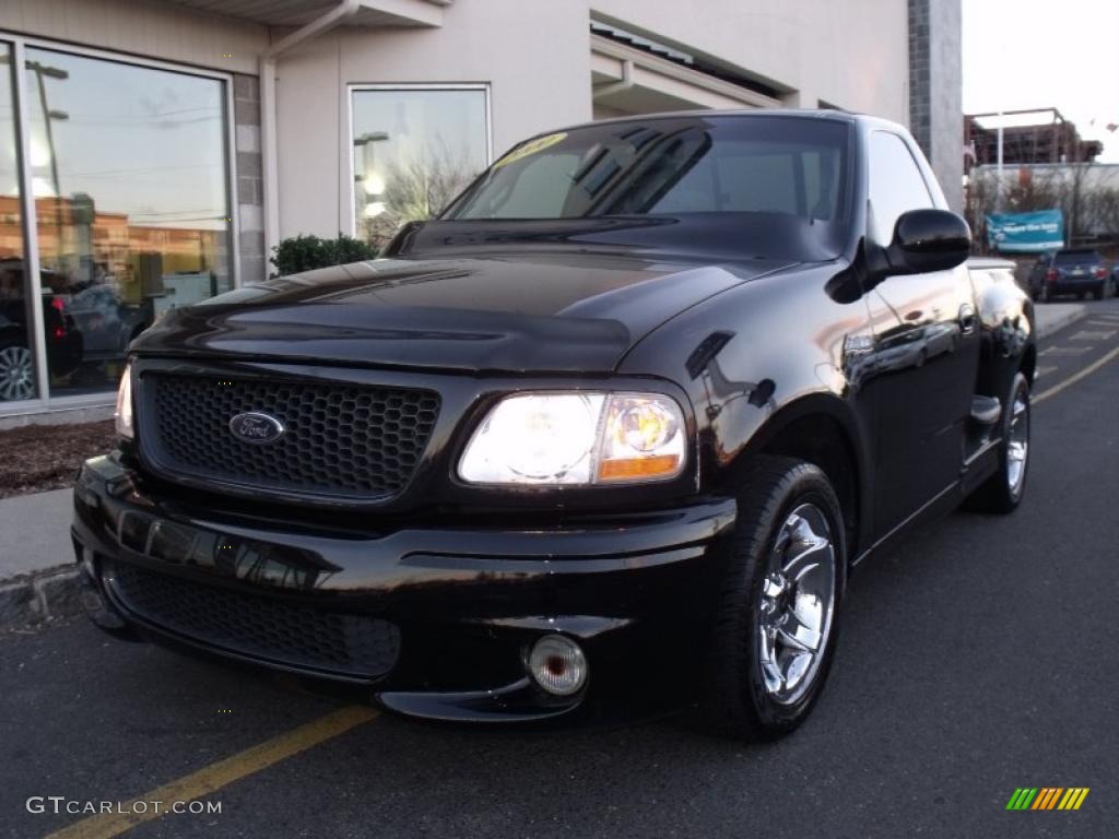 2000 F150 SVT Lightning - Black / Dark Graphite photo #1