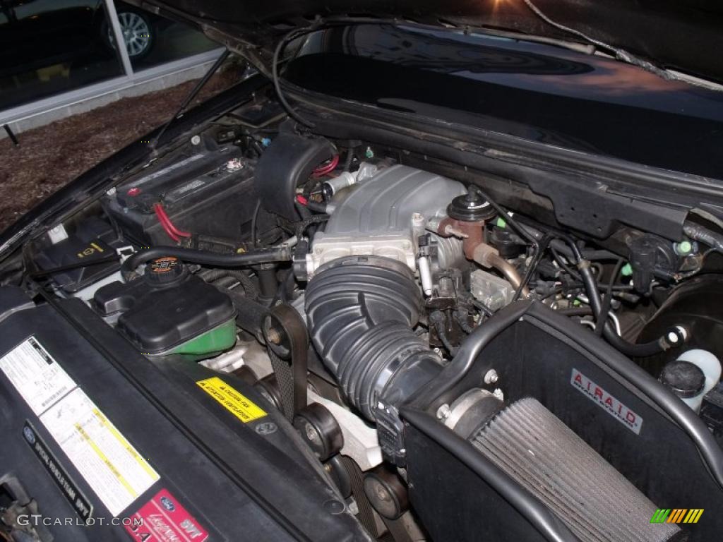 2000 Ford F150 SVT Lightning 5.4 Liter SVT Supercharged SOHC 16-Valve V8 Engine Photo #41261621